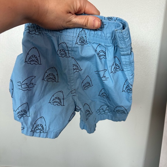 Boys short bundle -12m - Picture 10 of 16